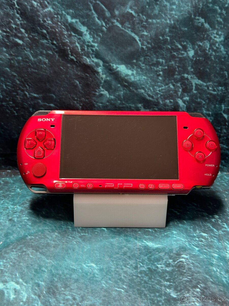 Červené PSP 3000 – TOP stav (A+) | Kompletní balení - 4