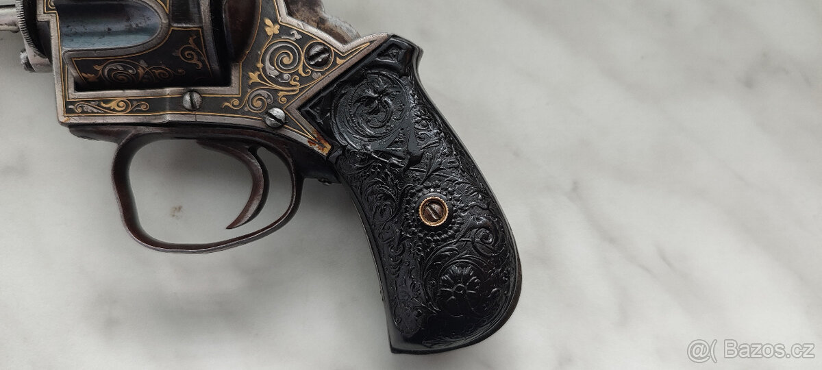 Revolver Continental Bull Dog .45 - M.A. Bascaran - 4