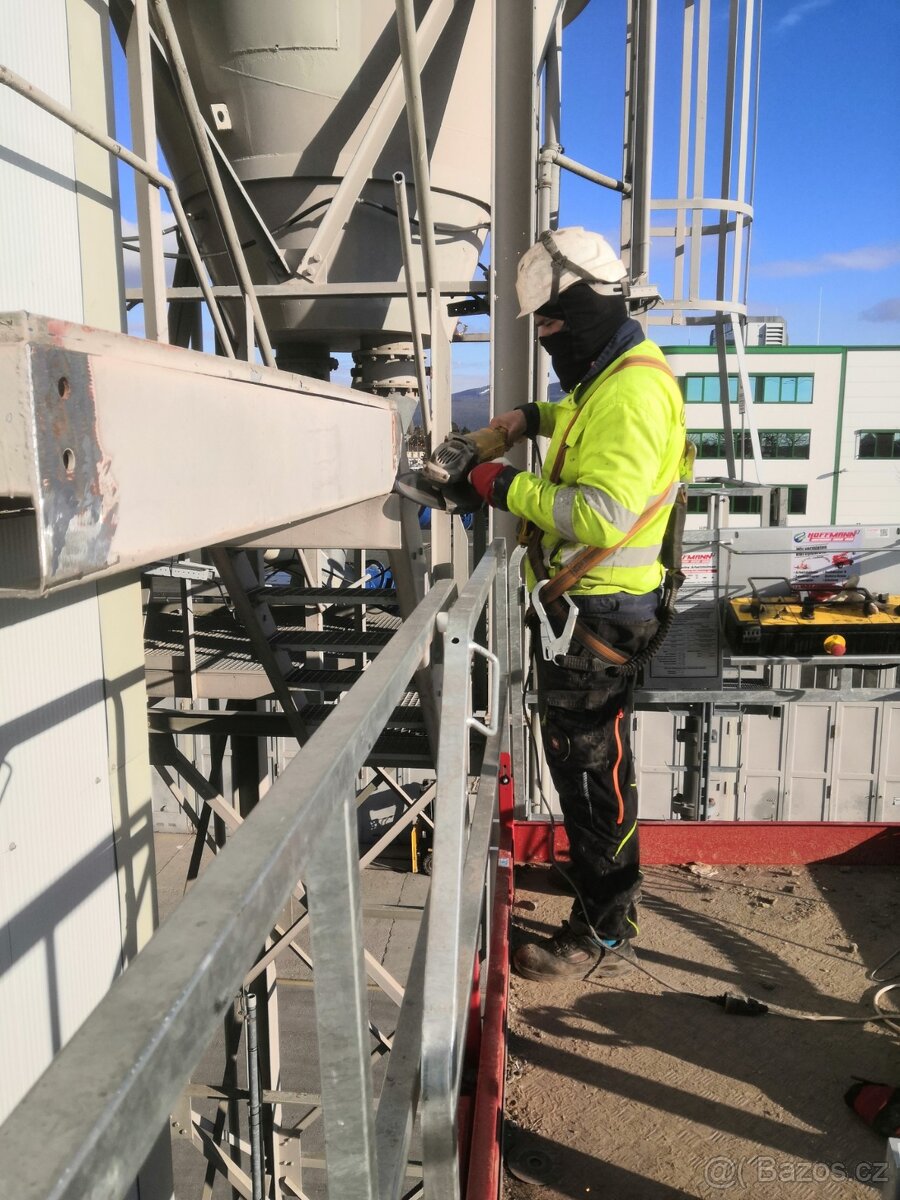 Montér ZÁMEČNÍK HPP - montáže v EU - nástup IHNED - 4