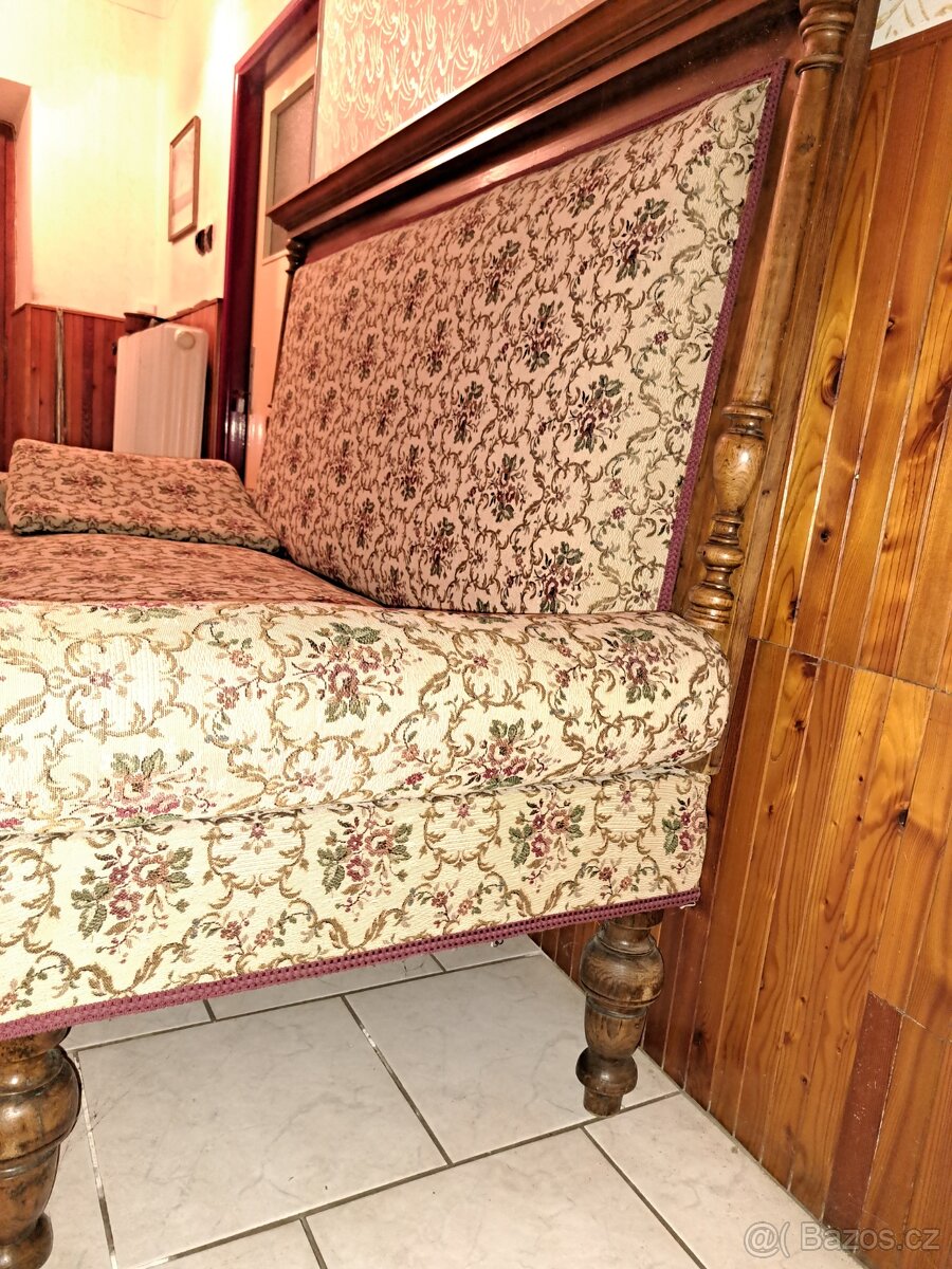 Prodám starožitný gauč - 4