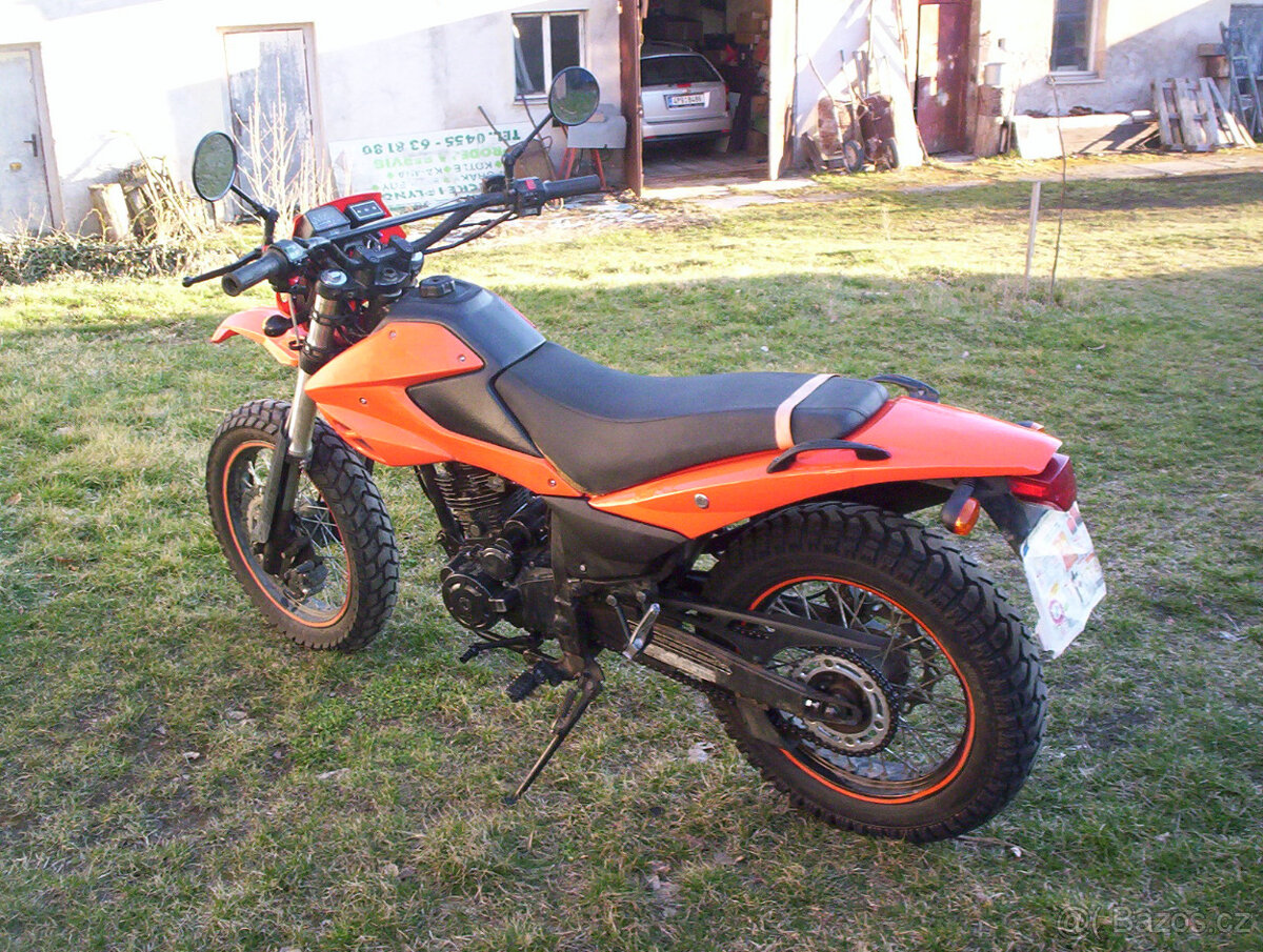 Loncin XM 125 rok 2015 STK do 4/2028 15000 km