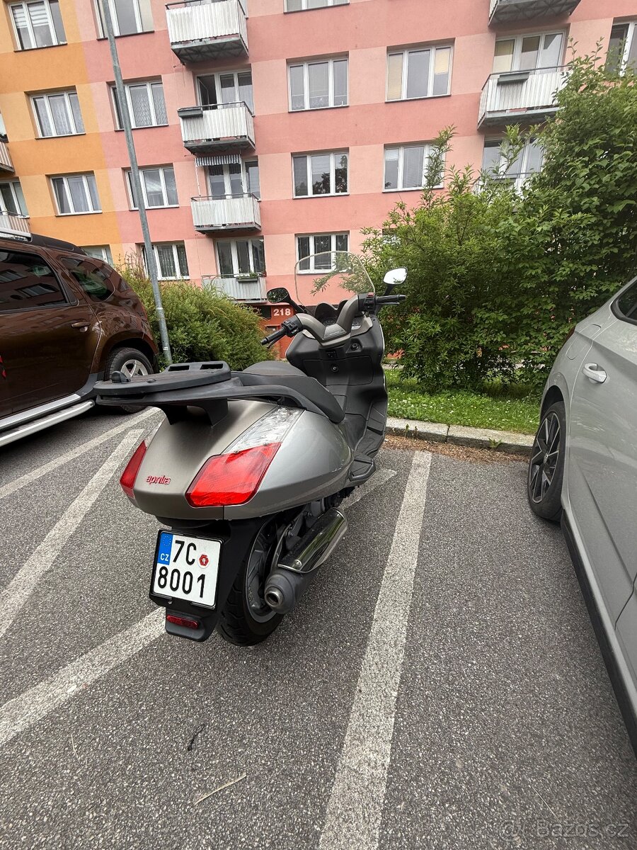 Aprilia Atlantic 200 - 4