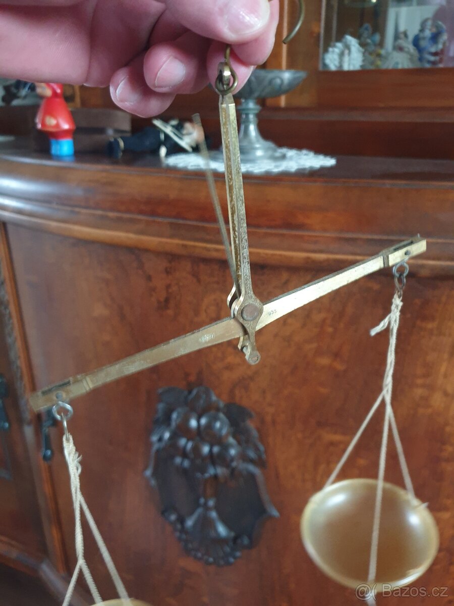 Prodám starožitné váhy - 4