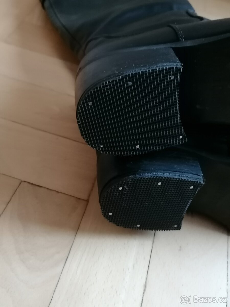 Kozačky vel. 37 - 4