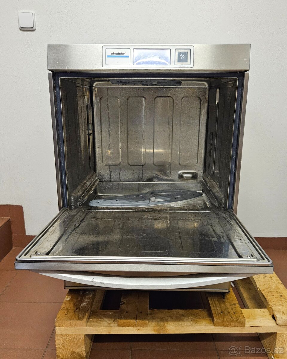 Profi podstolová myčka Winterhalter UC-L - 4