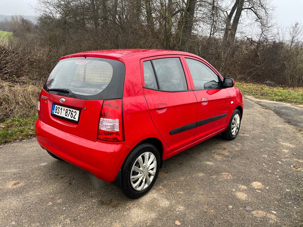 Kia Picanto - 4