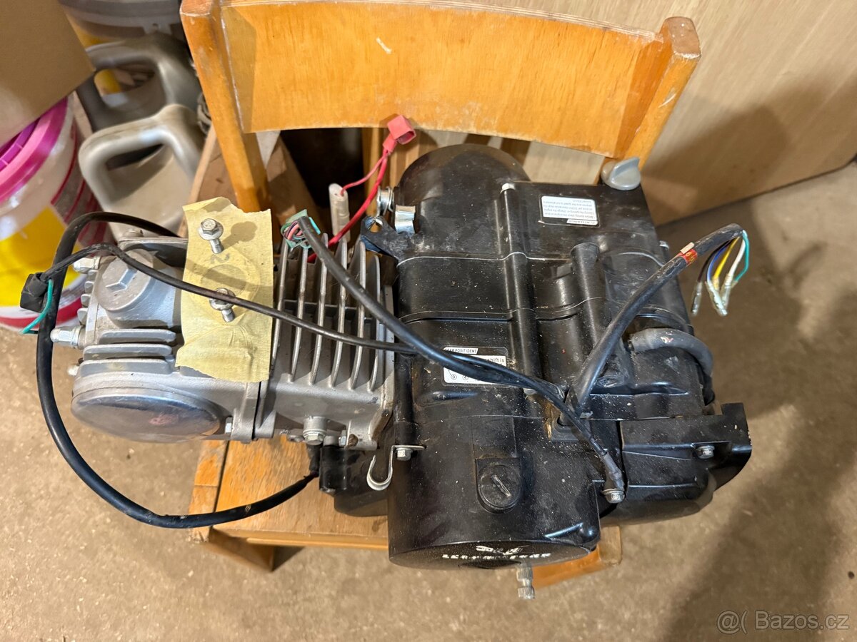 Motor pitbike 125 - 4