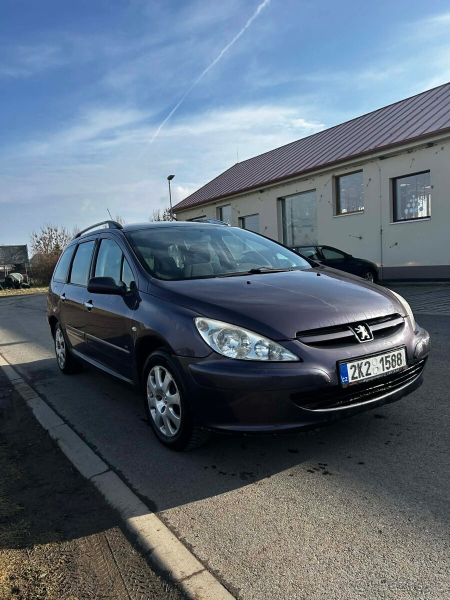 Peugeot 307 (7 míst) - 4