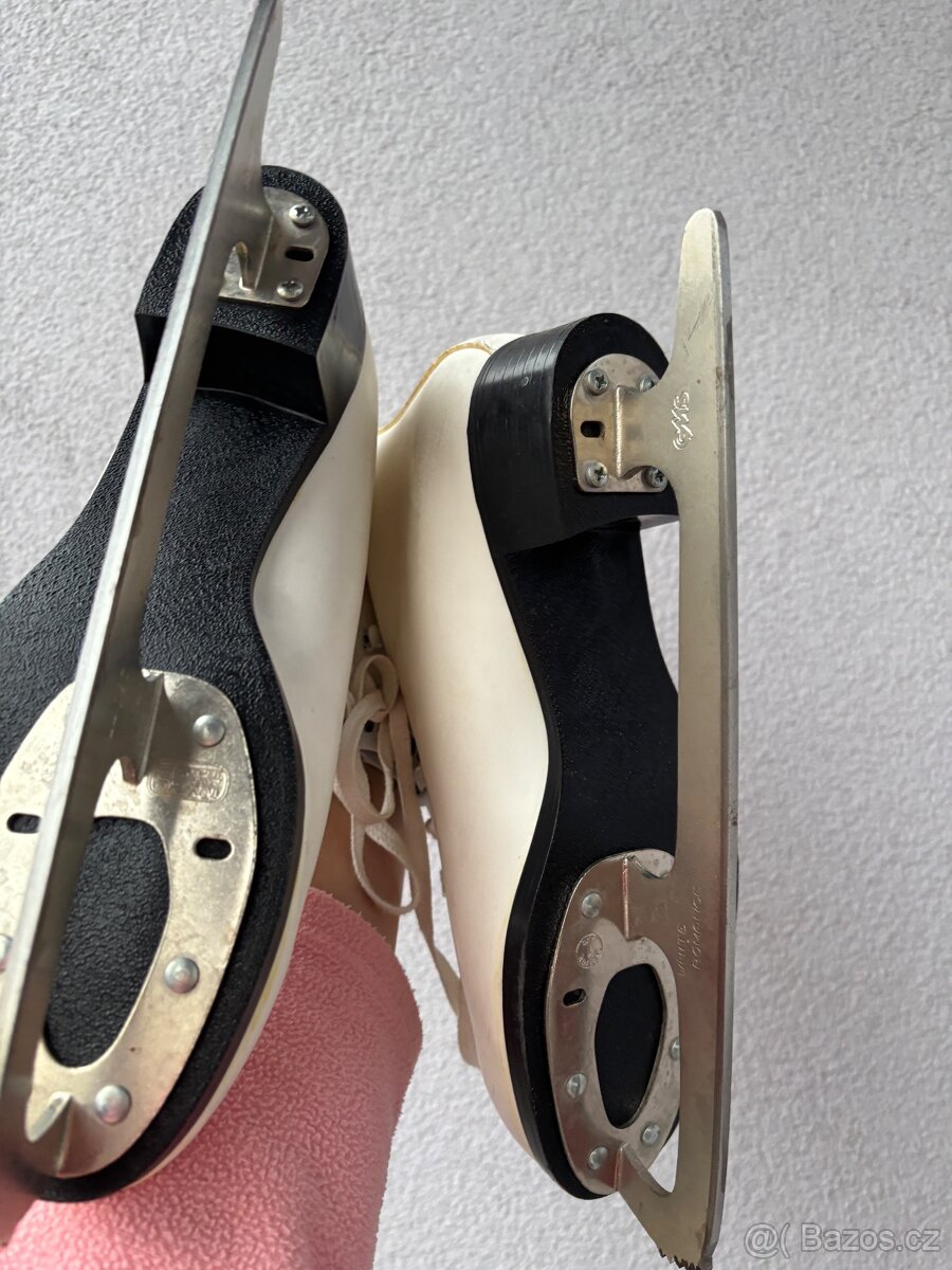 Dámské brusle vel. 39,5 - 4