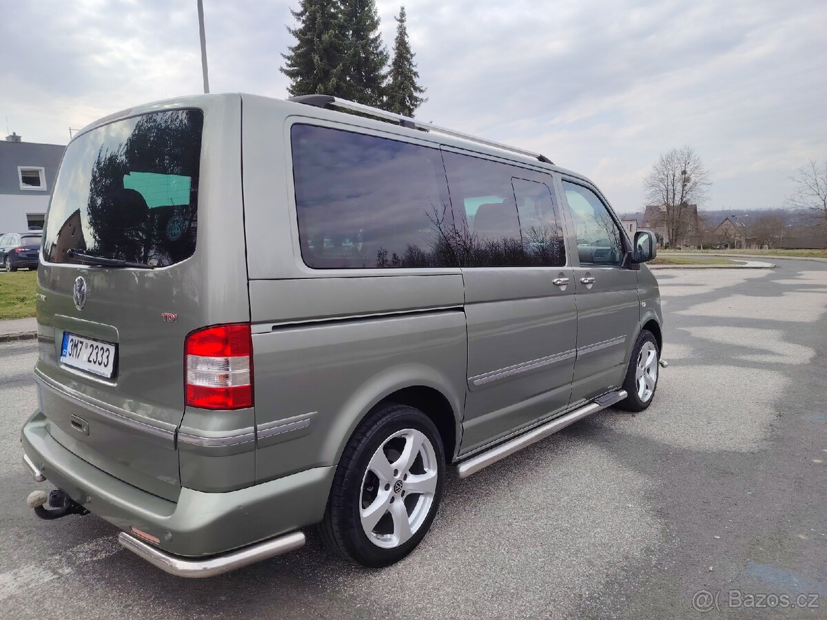 Volkswagen Multivan - 4