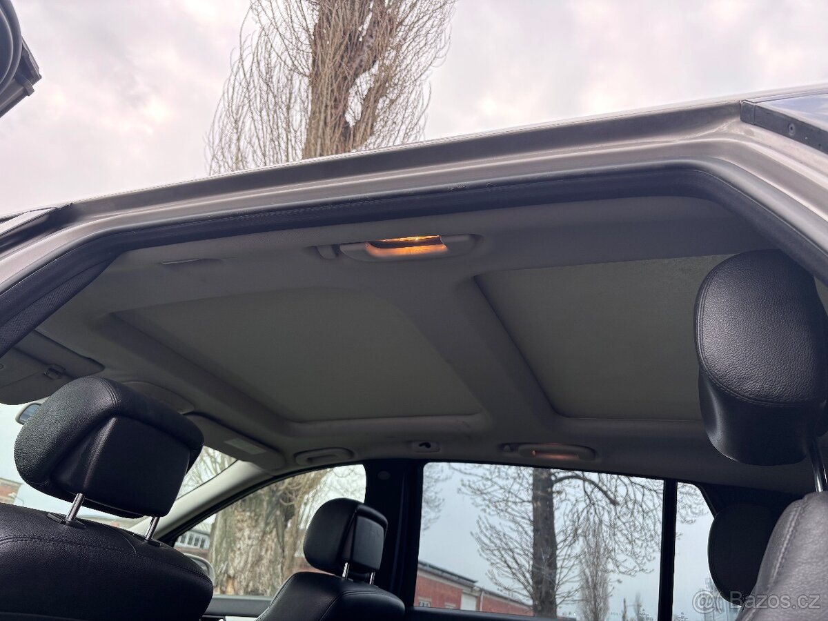 Prodám Mercedes Benz R320 - 4