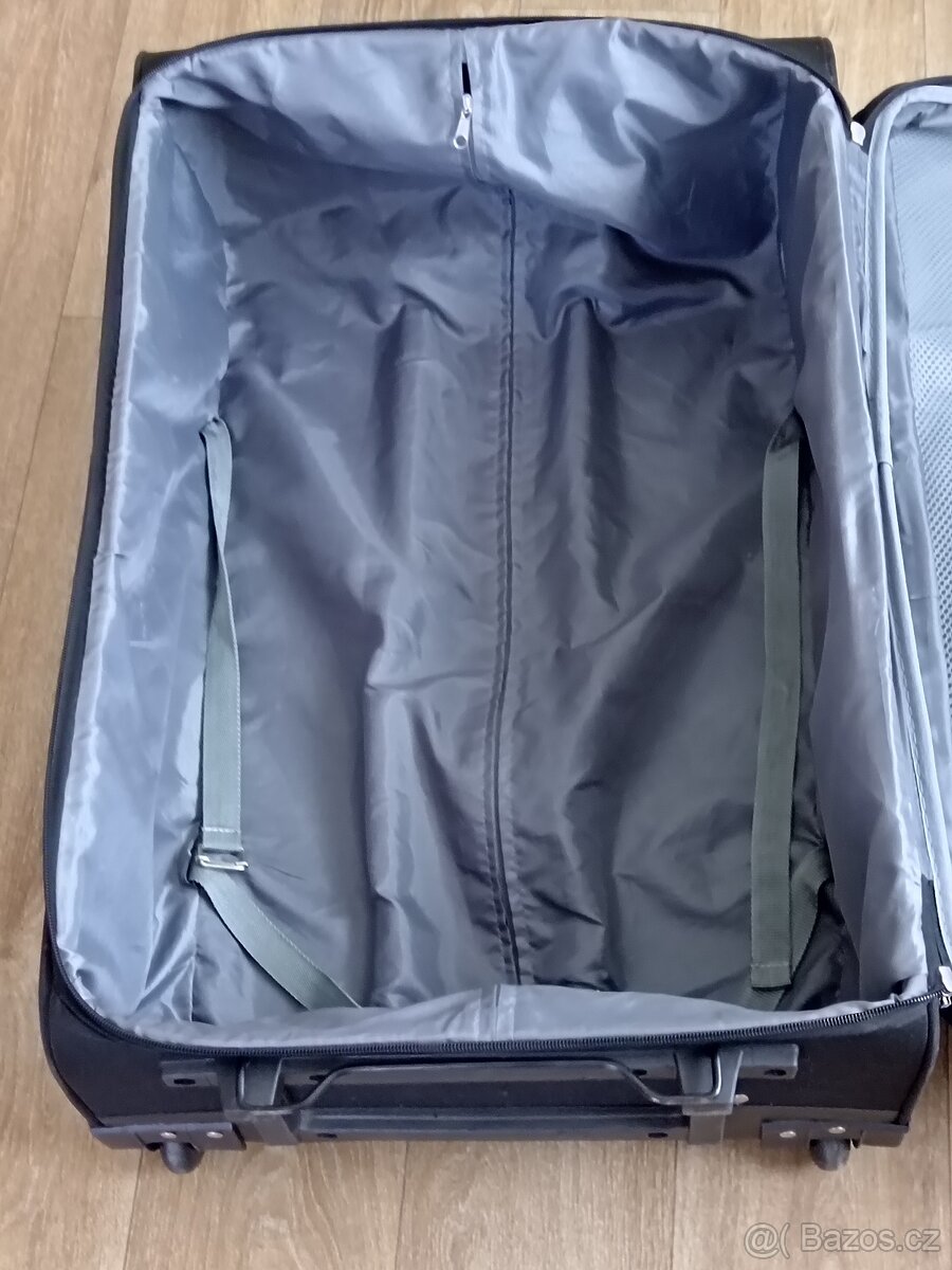 Prodej cestovního kufru - 4