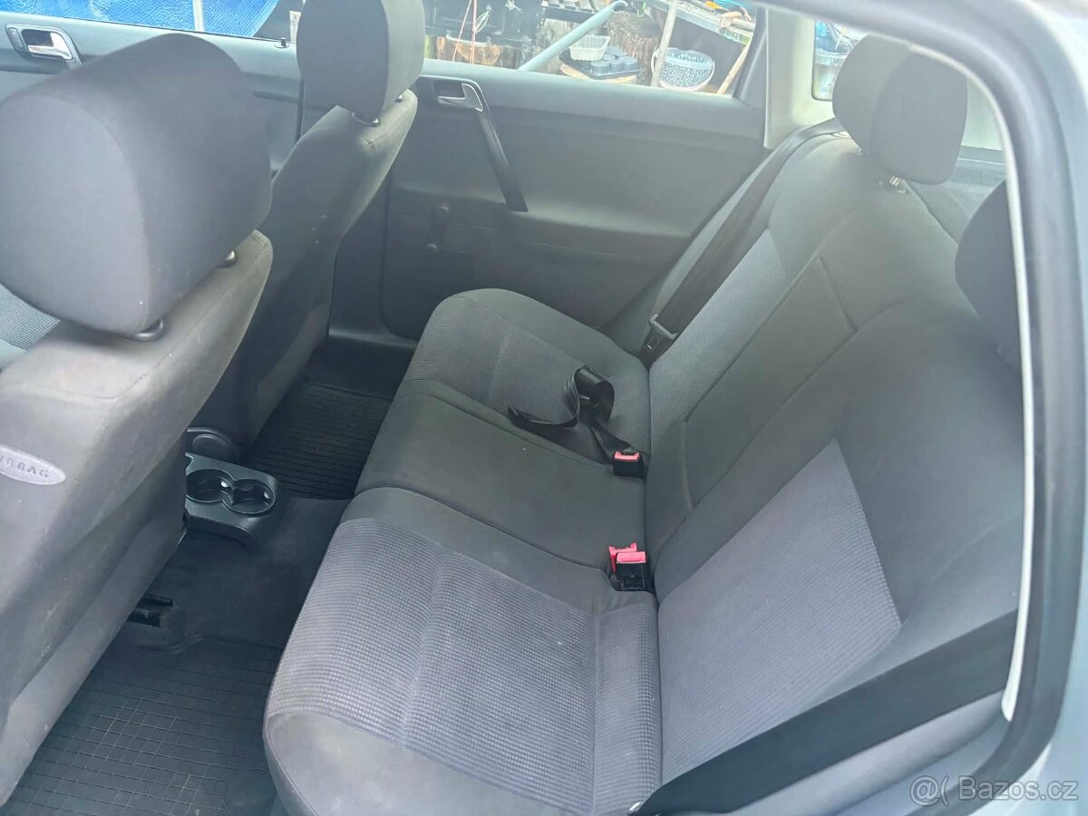 Volkswagen polo - 4