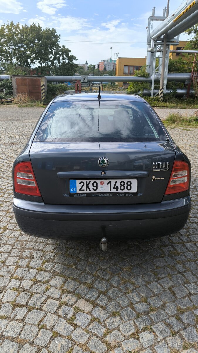 Škoda Octavia I, 1,6 - 4