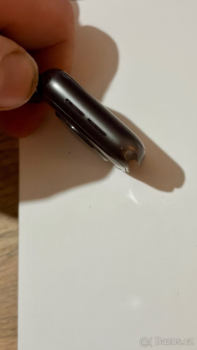 Apple Watch SE (2021) 40 mm - 4