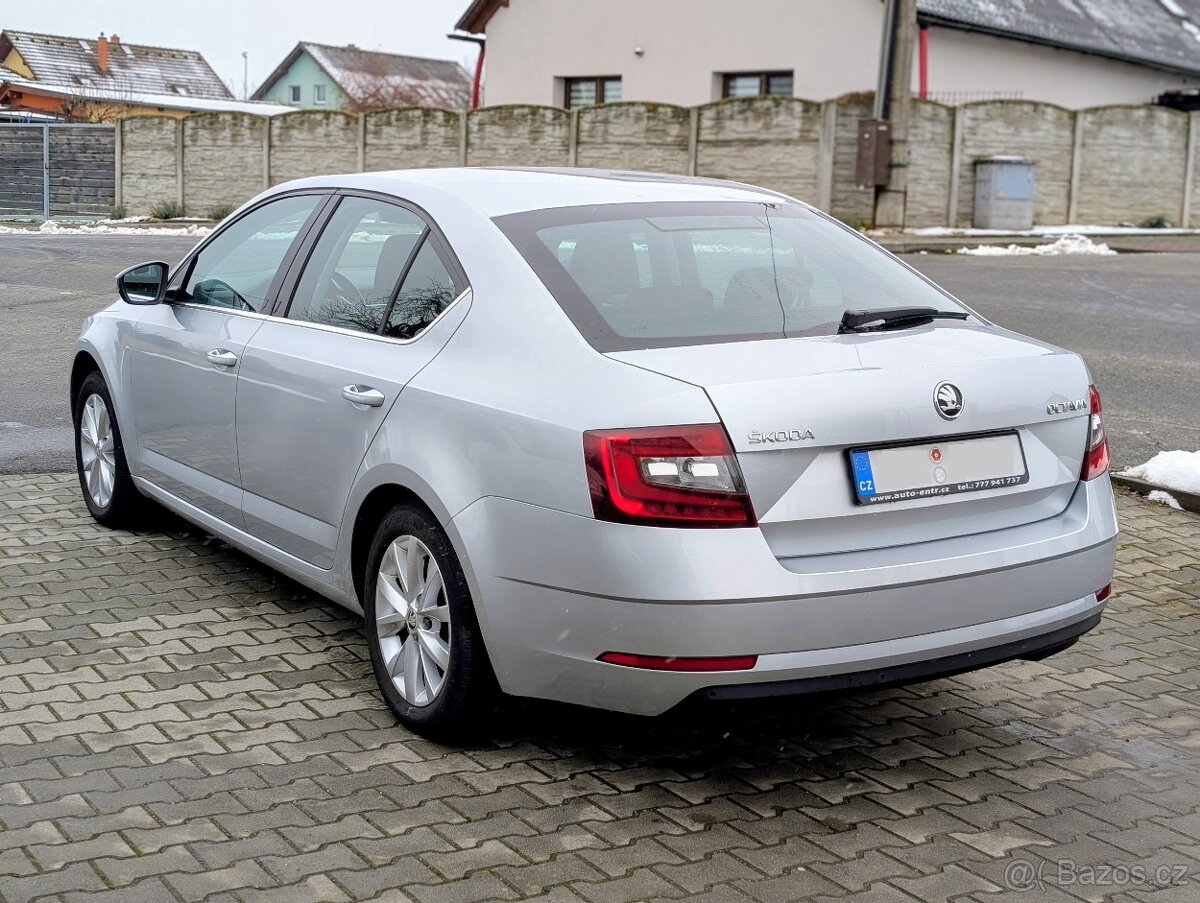 FORD FOCUS COMBI 1.6i 74kW 2010 JEN 125TKM - 4