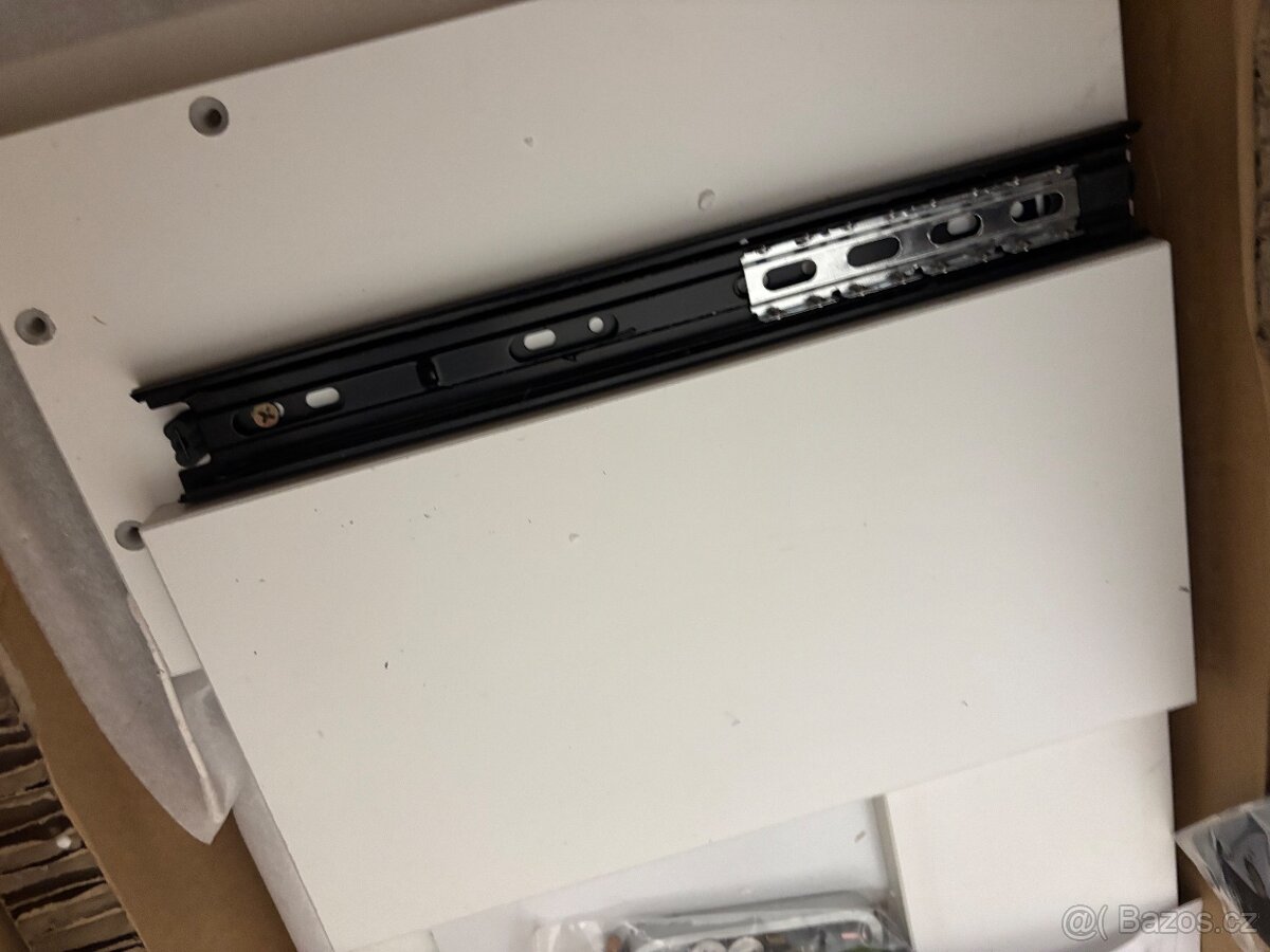 Nástěnný pult např do kadeřnictví - 4