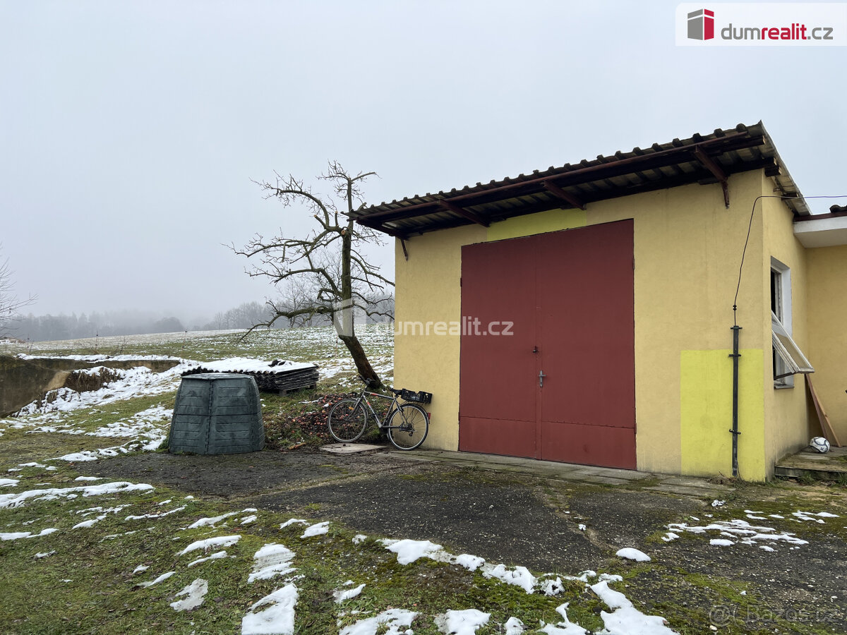 Pronájem, Gáráž, 34m2, Branky u Valašského Meziříčí - 4