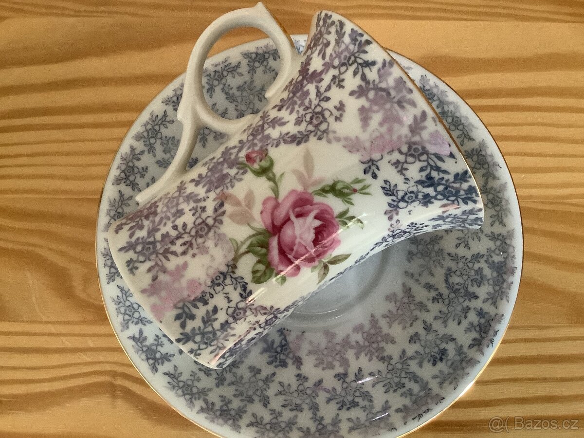 Šálek s podšálkem - 4