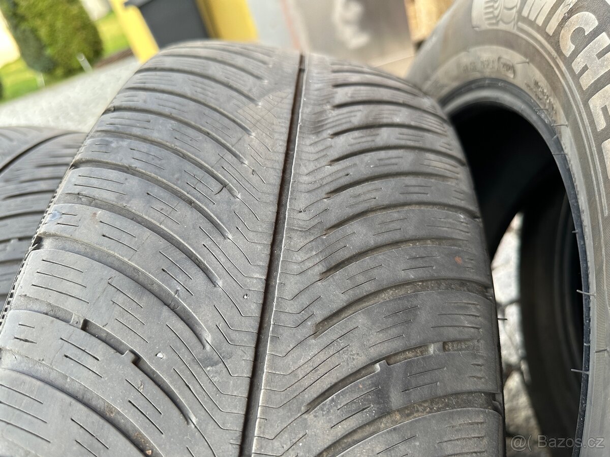 Zimní pneumatiky 225/60 r17 - 4