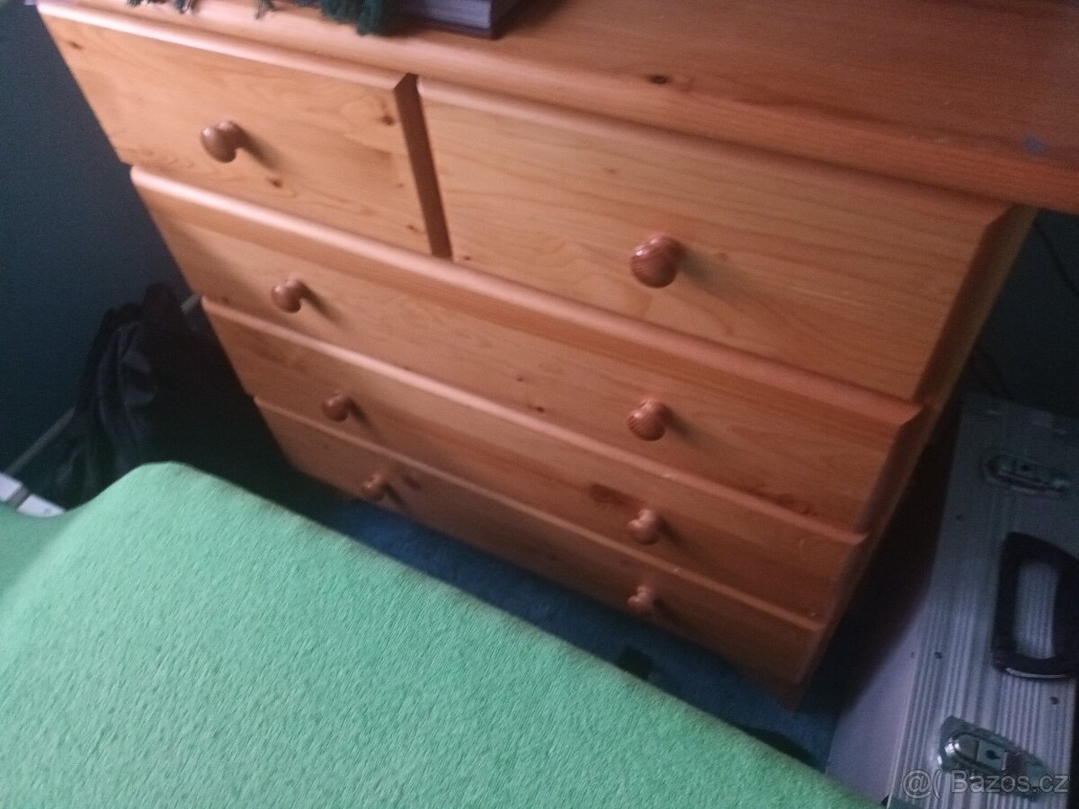 Psací stůl a komoda - 4