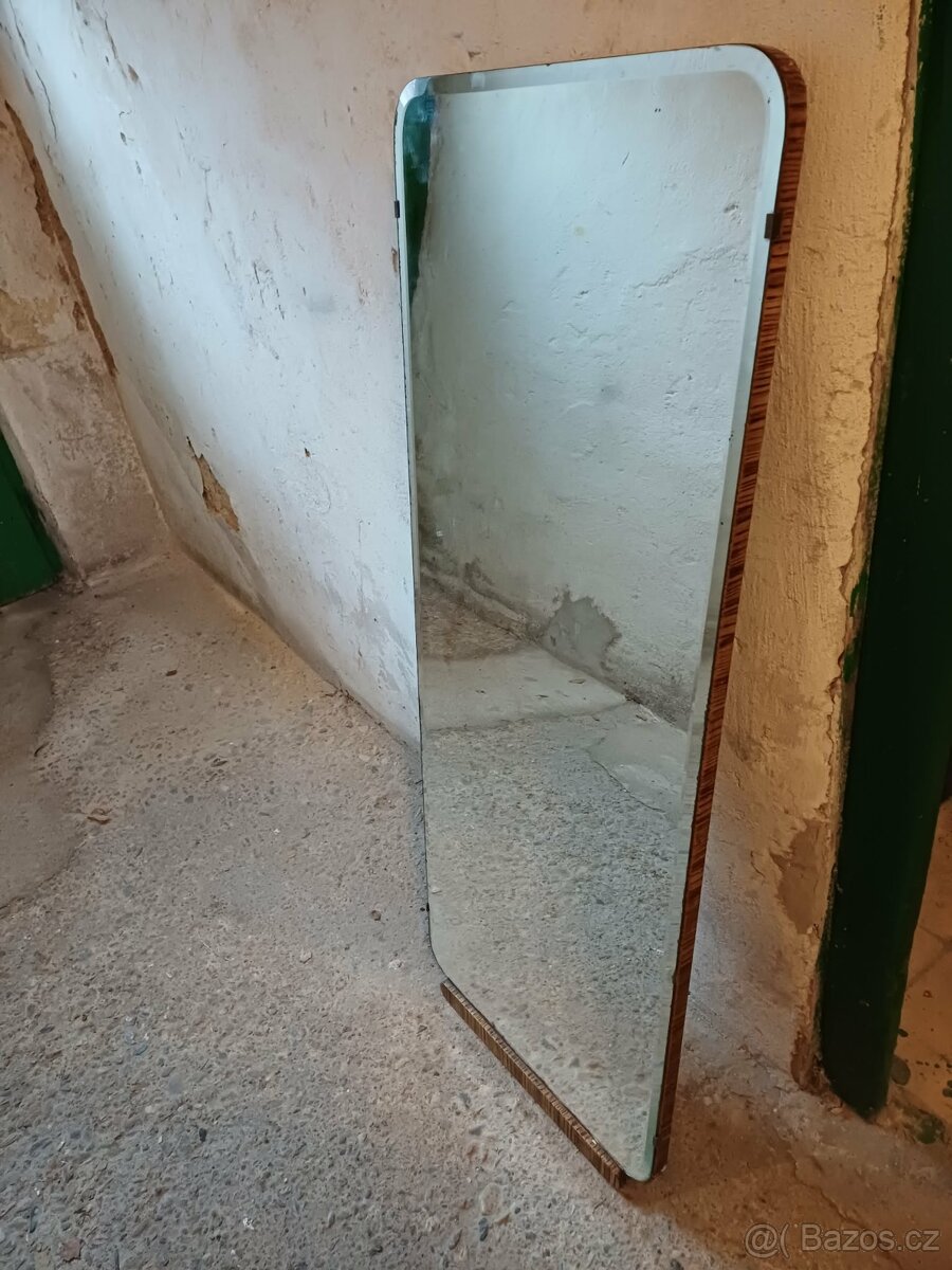 zrcadlo - 4