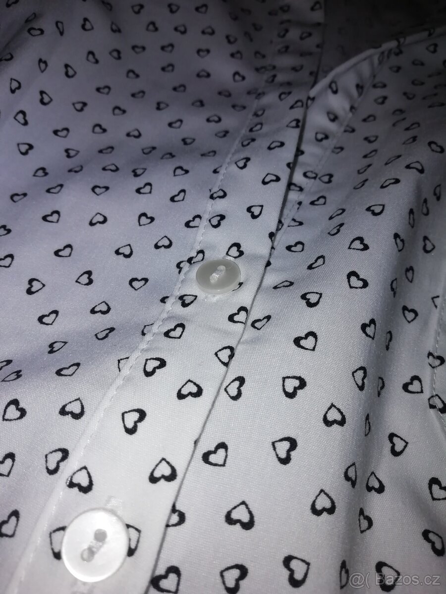 Bílá halenka se srdíčky - 4