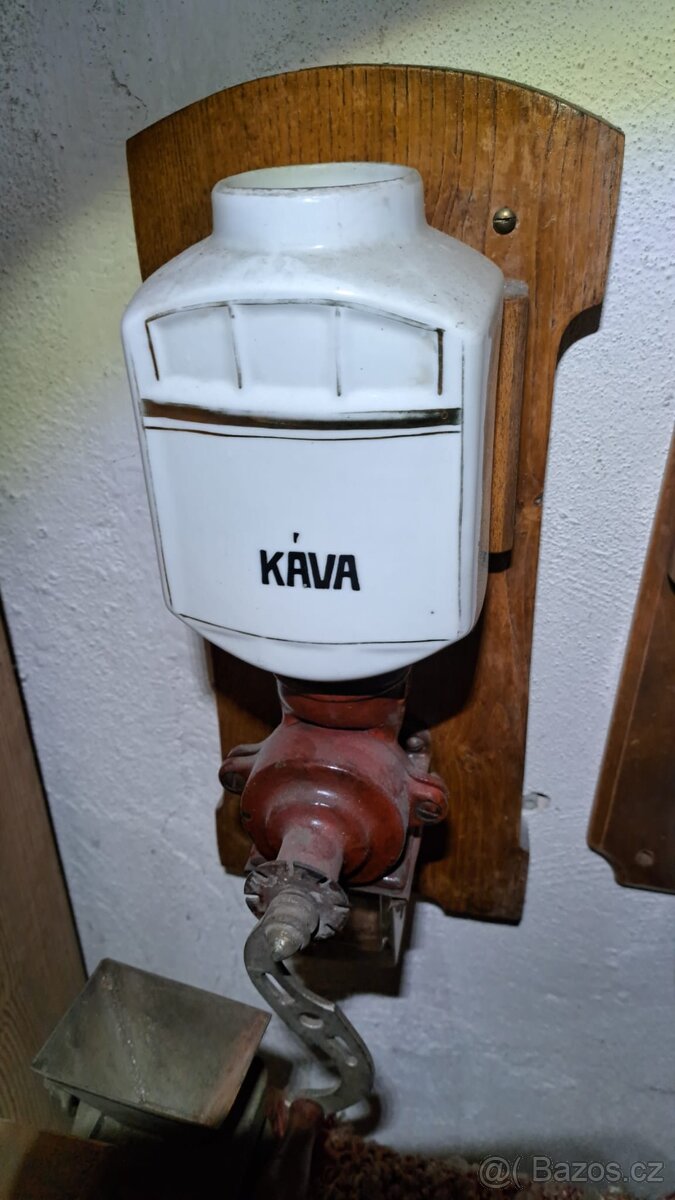 Staré sběratelské mlýnky na kávu - 4