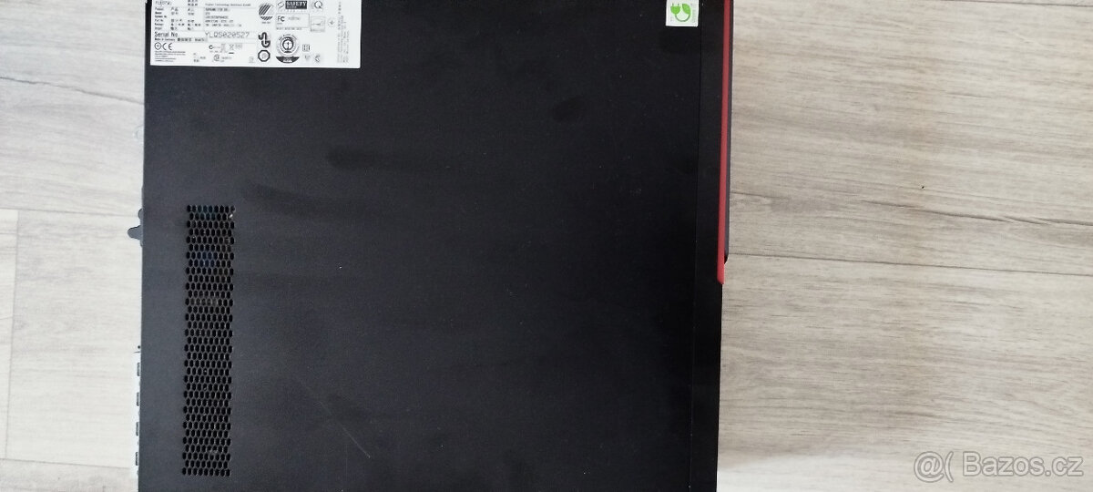 PC Fujitsu E720, WIN10, SSD, HDD, 6 GB RAM - 4