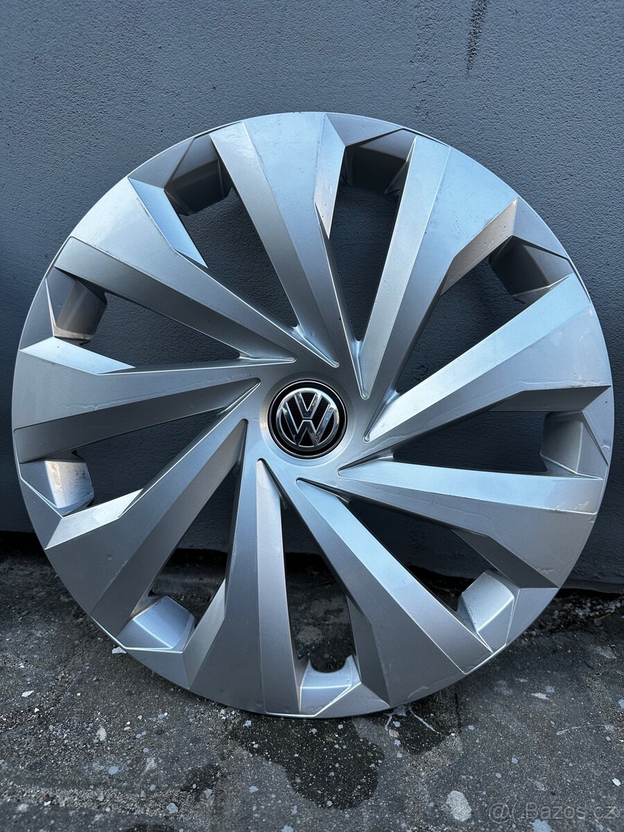 Kryty kol VW polo R15 - 4