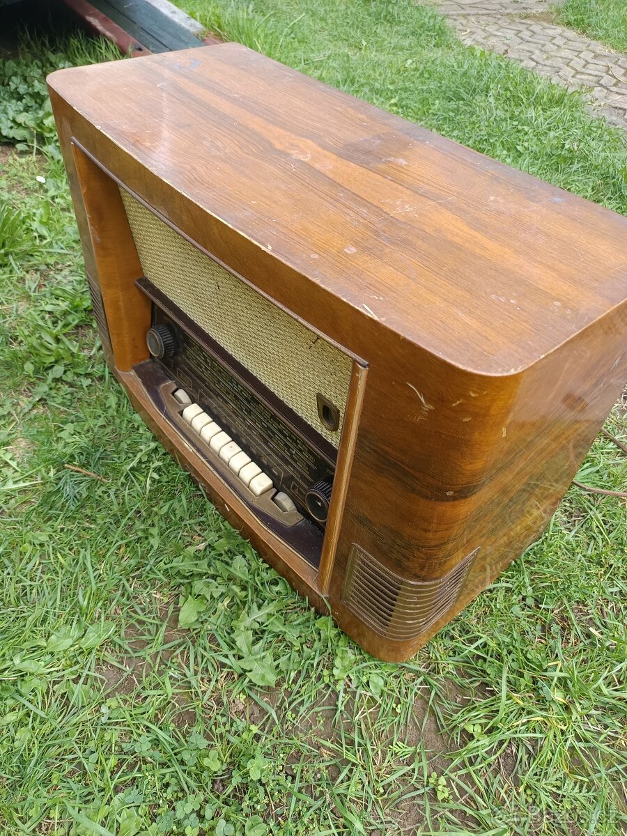 Tesla 624a chorál - 4