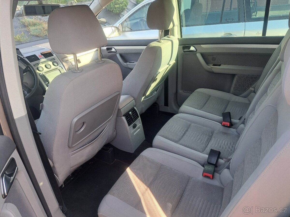 Vw Touran 2.0 EcoFuel CNG.rok12/2006 - 4