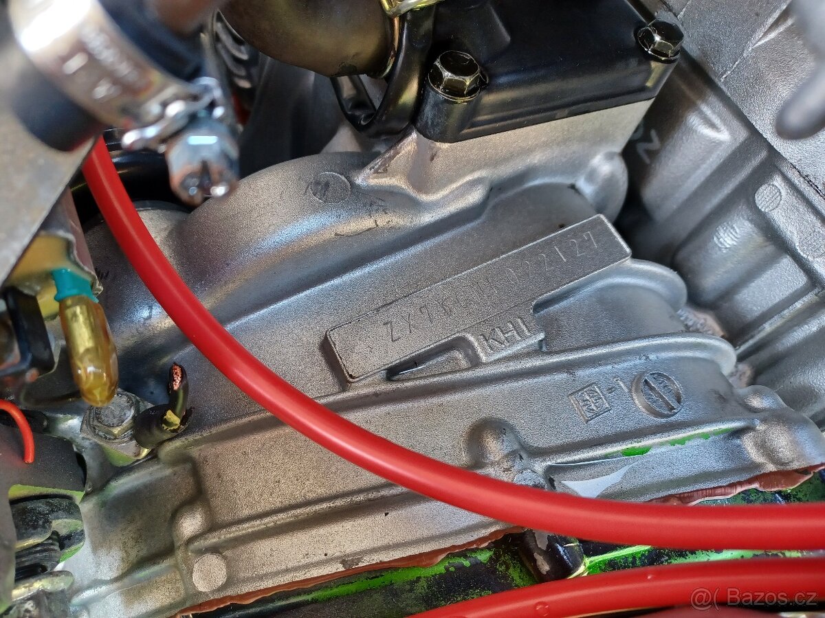 Kawasaki ZX 750