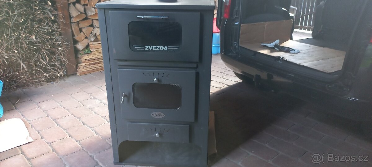 Kamna na tuhá paliva ZVEZDA - 4