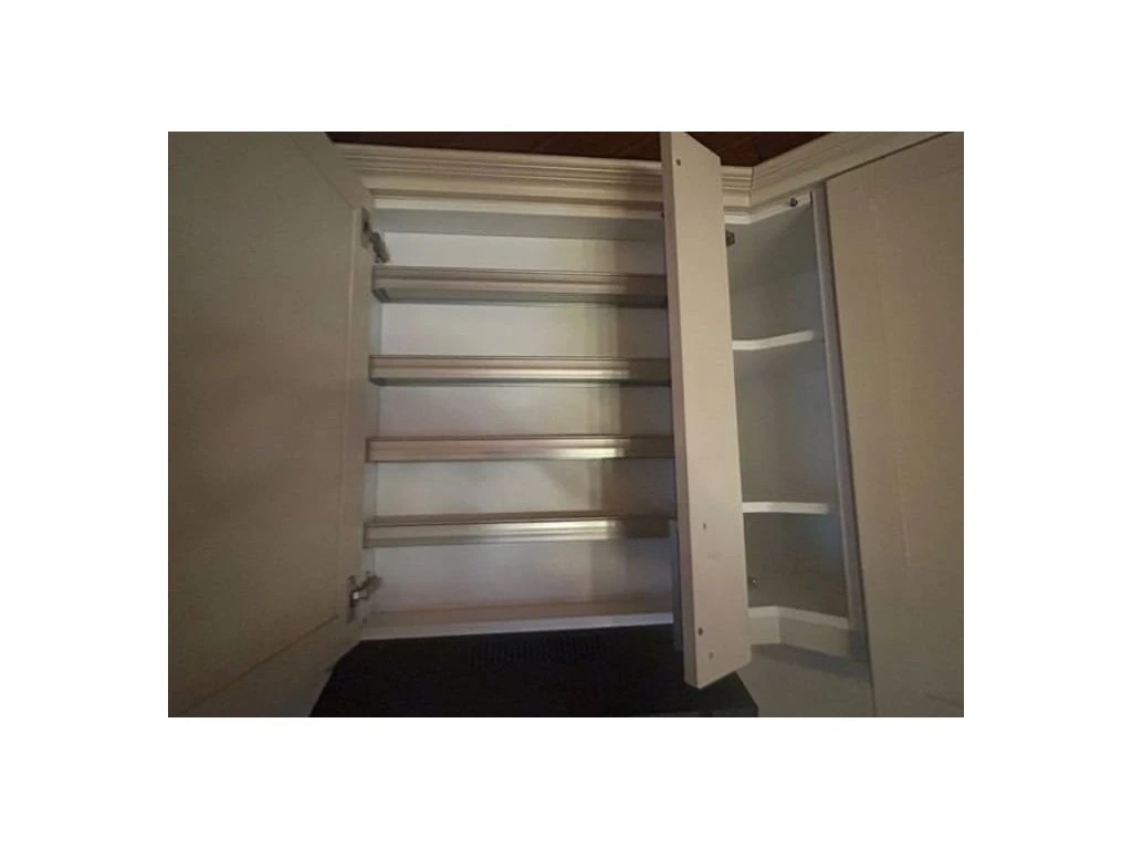 Venkovská kuchyňská linka s vestavěnými spotřebiči,5594 - 4