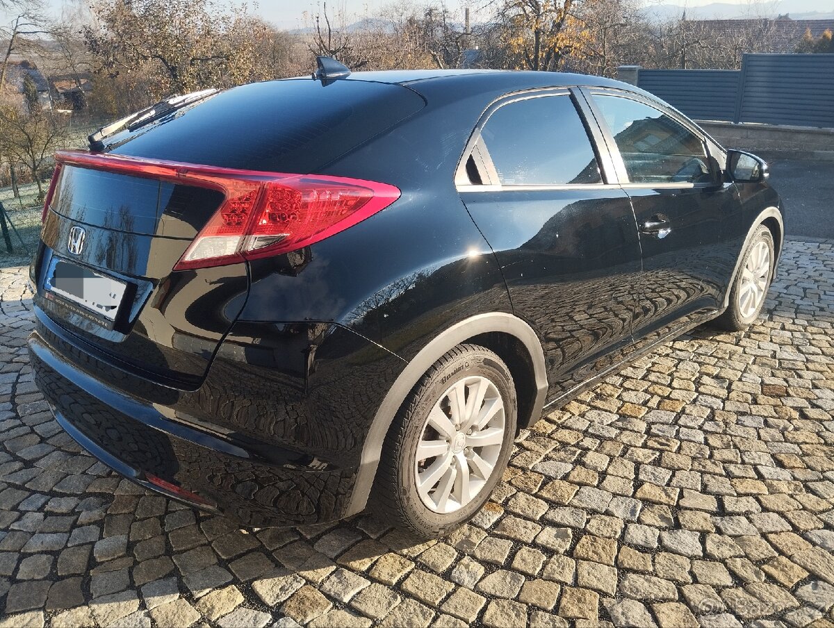 Honda Civic 9g 1.8 104kw, 2013, 141tis km, CZ původ - 4