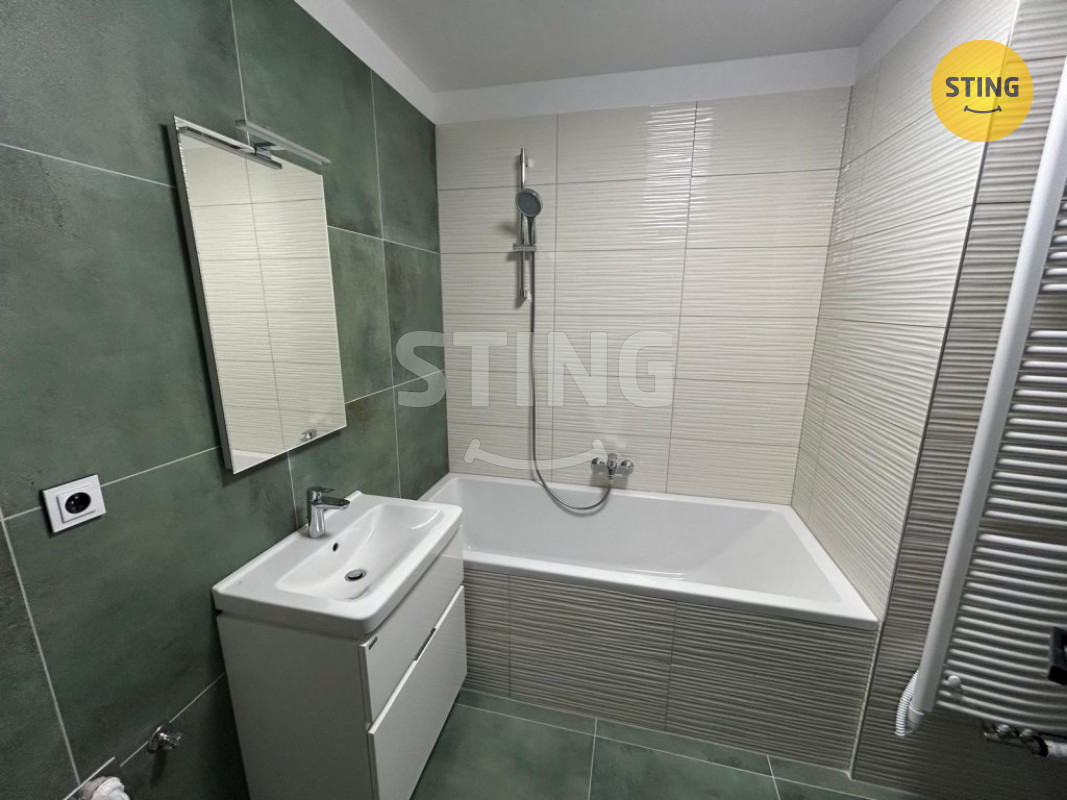 Pronájem bytu 2+kk s balkónem v Pardubicích (ul. Hus, 134194 - 4