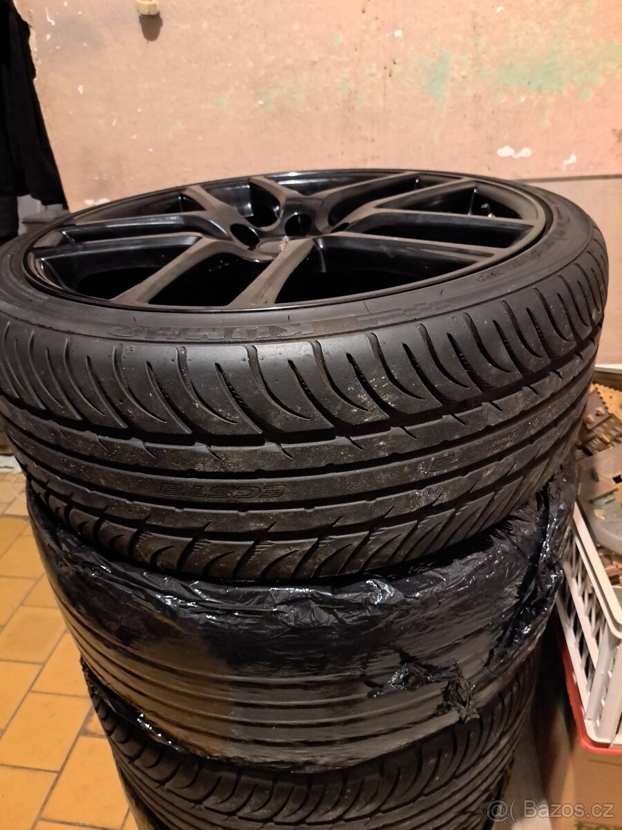 Alu kola R20 5×114,3 - 4