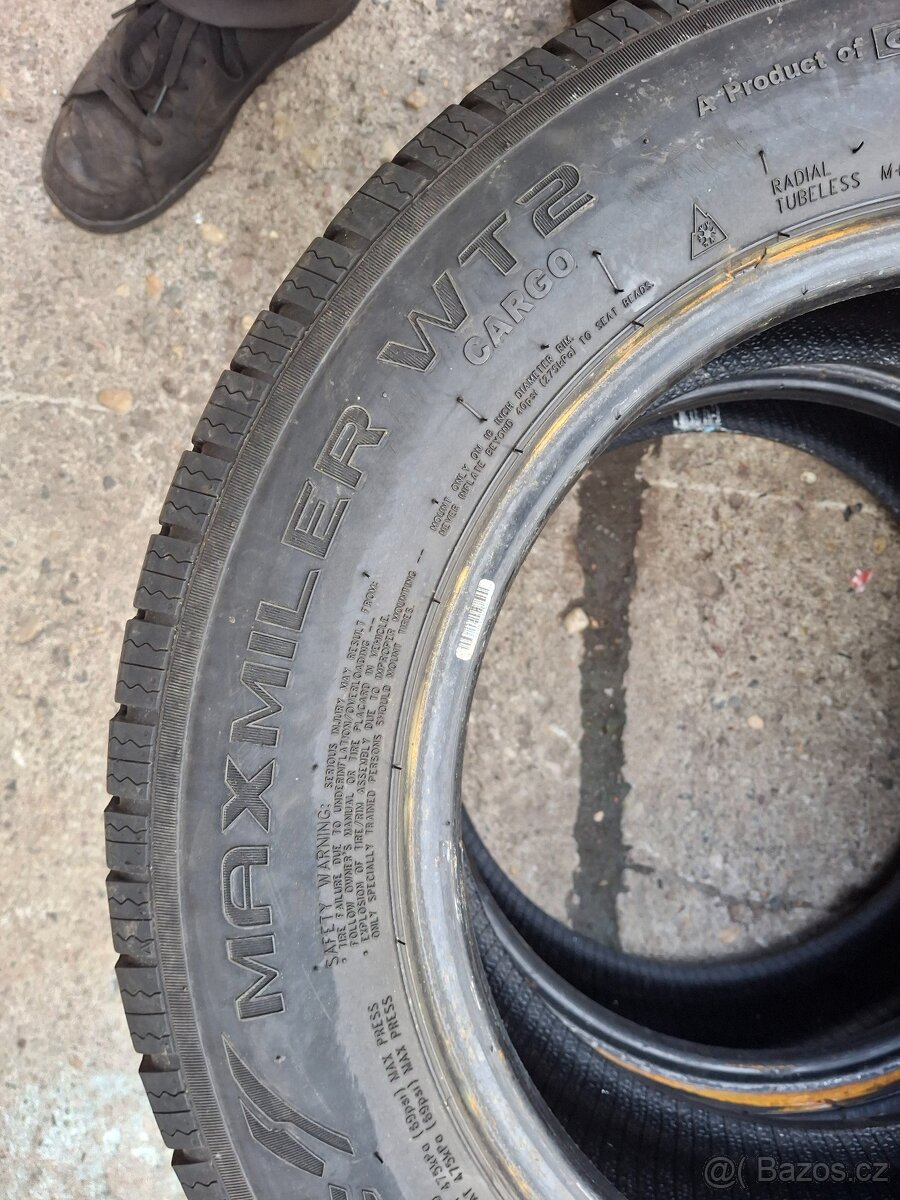 Zimní pneumatiky 2ks 215/65/16C - 4