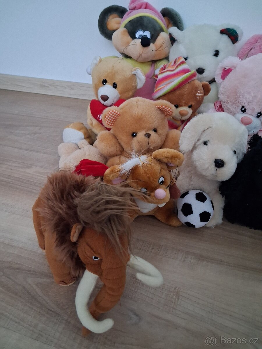 Prodám 17ks plyšáků Top stav - 4