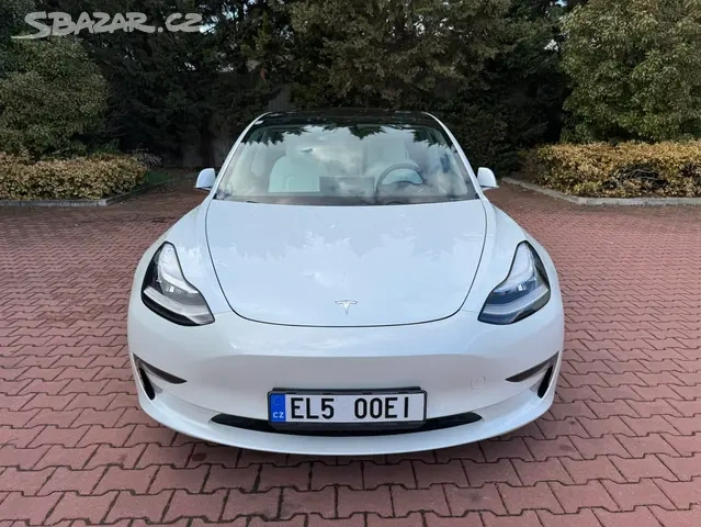 Tesla Model 3 Long Range,AWD,SOH 94%,75kWh,Záruka. - 4