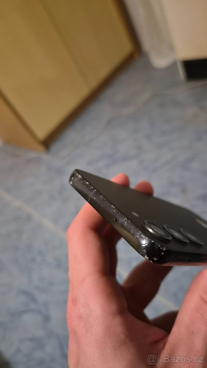 Samsung S23 256GB - 4