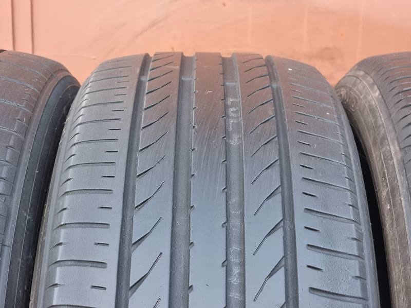 Letní Toyo 215/50/18 - 4