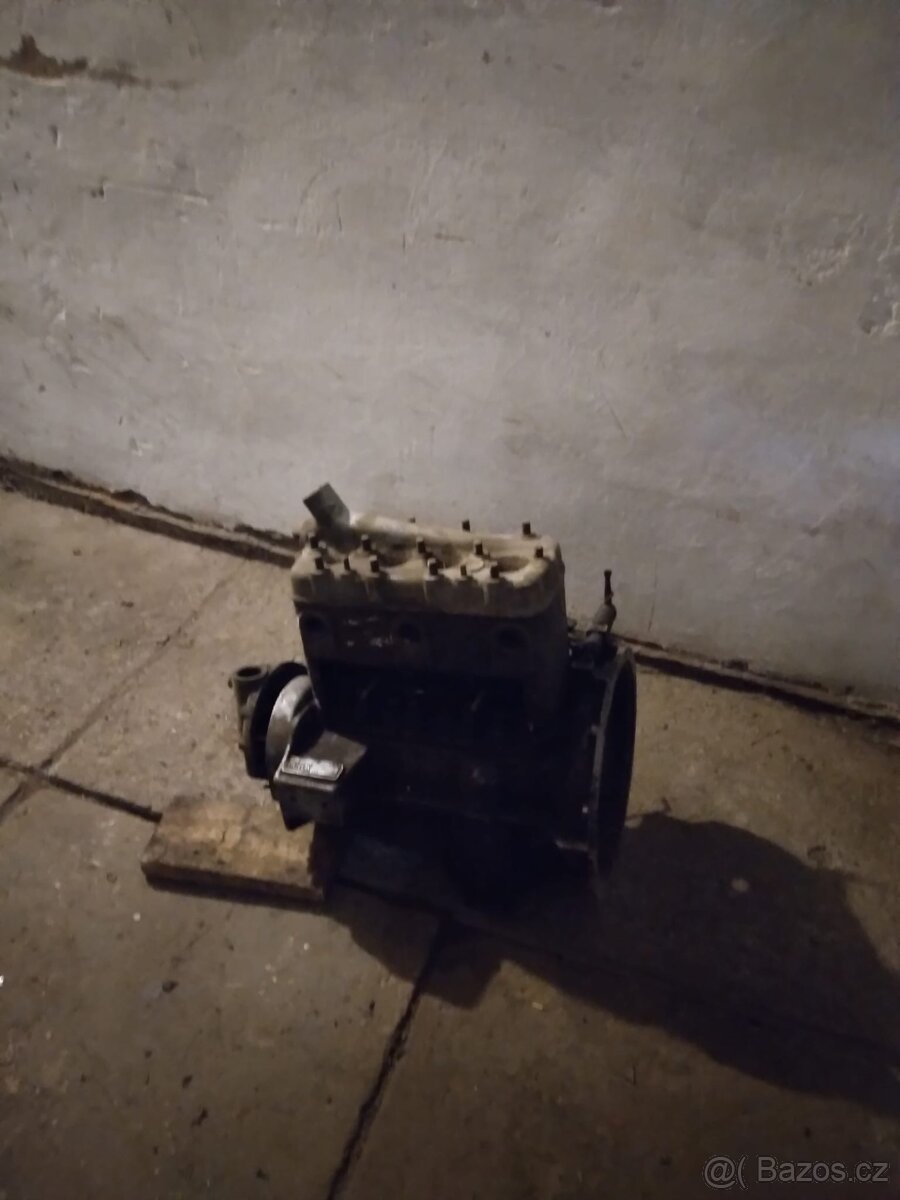 Moskvič 2140 náhradní díly - 4