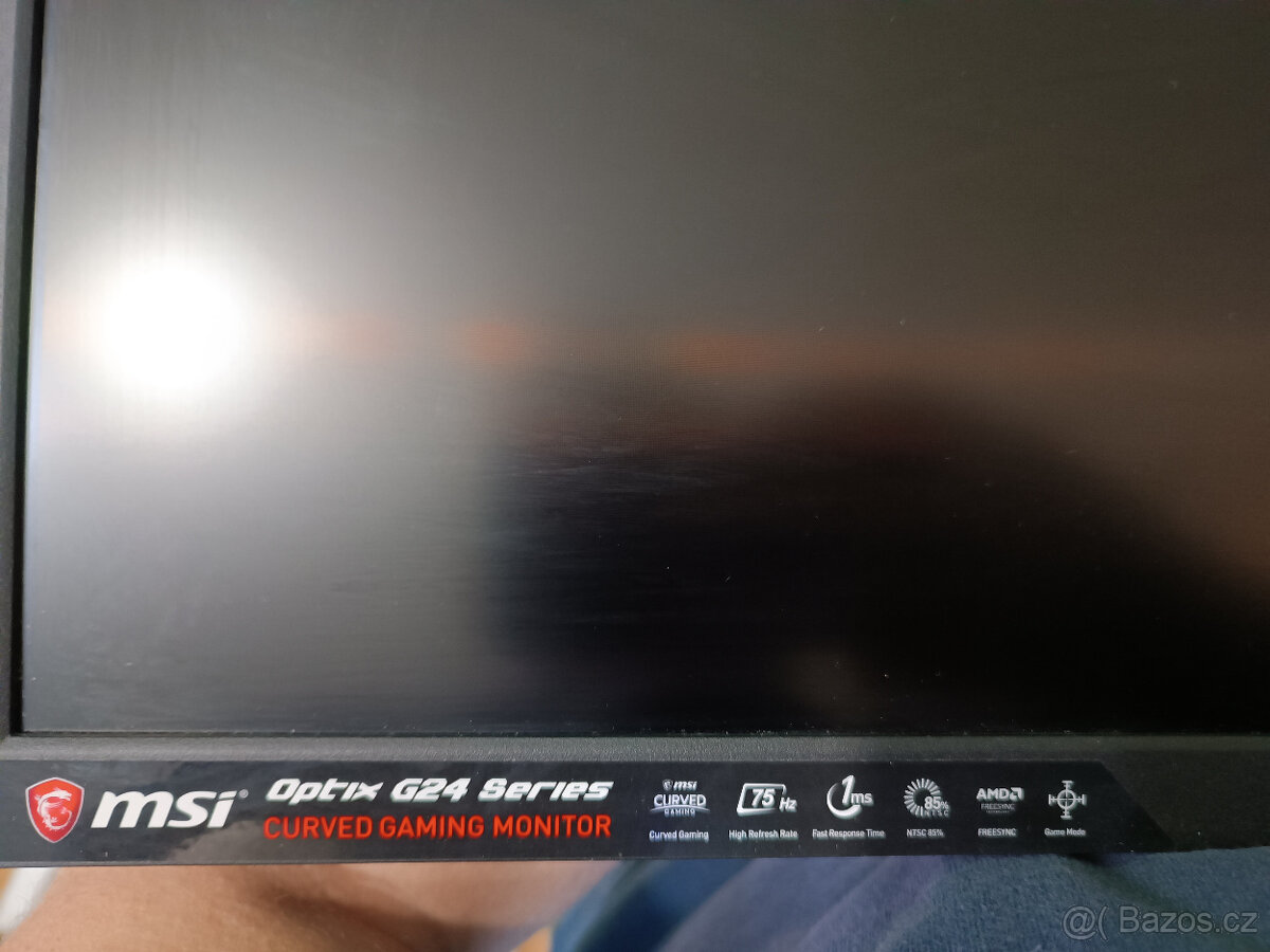 Monitor MSI Optix G241VC Full HD (1920x1080) - 4