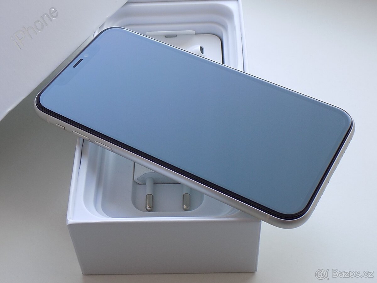 Apple iPhone 11 64GB Bílý - ZÁRUKA 12 MĚSÍCŮ - 100% BATERIE - 4
