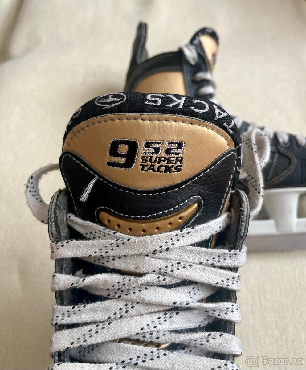 CCM 952 Super Tacks Prolite vel. 38 - 4