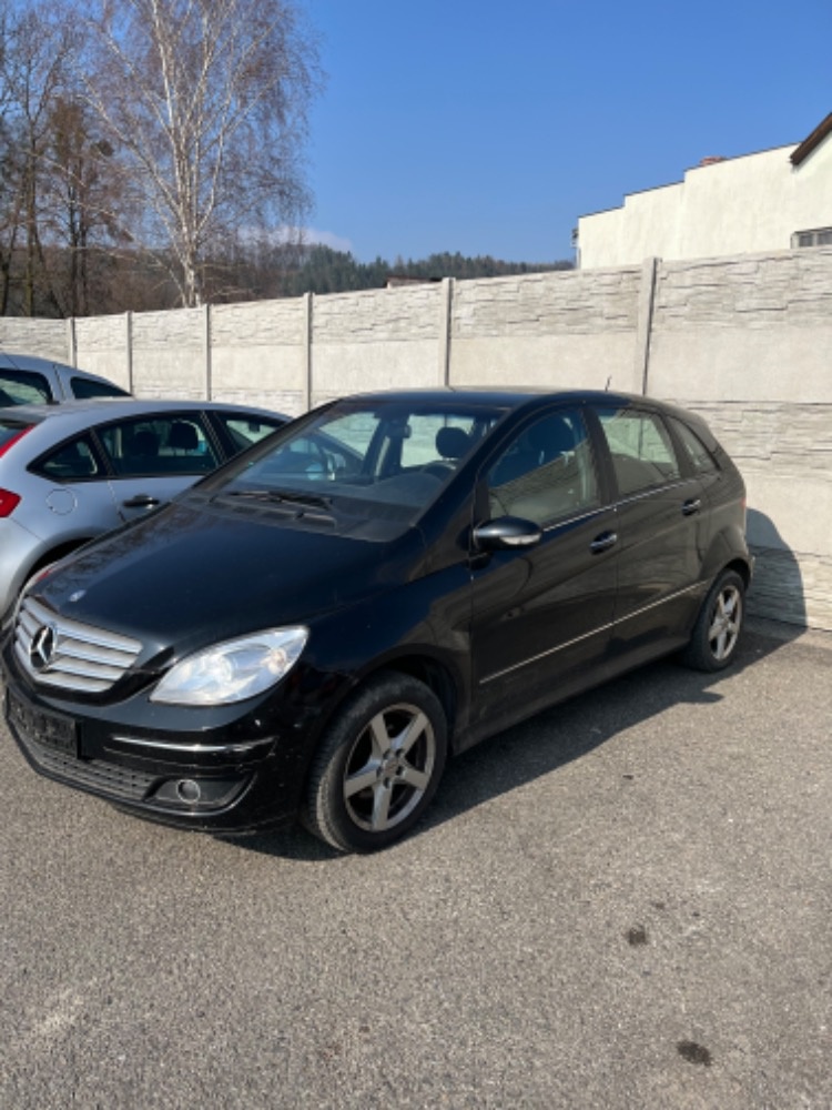Mercedes Benz B - class W245 - 4