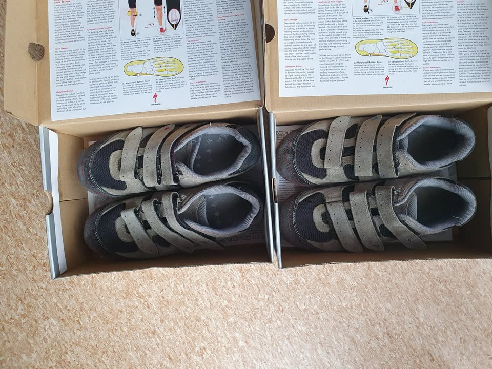 MTB tretry na kolo v. 37 Specialized - 4