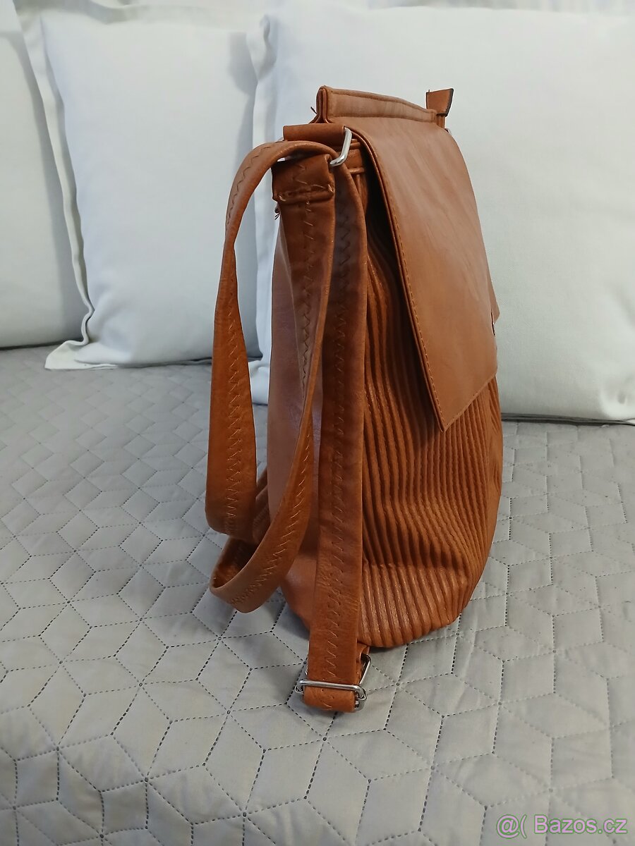 Kabelka dámská větších rozměrů - 4